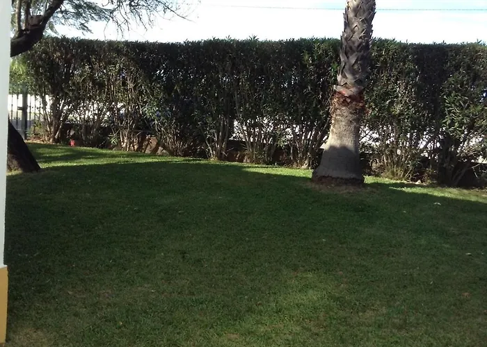 Holiday home With Garden And Pool *