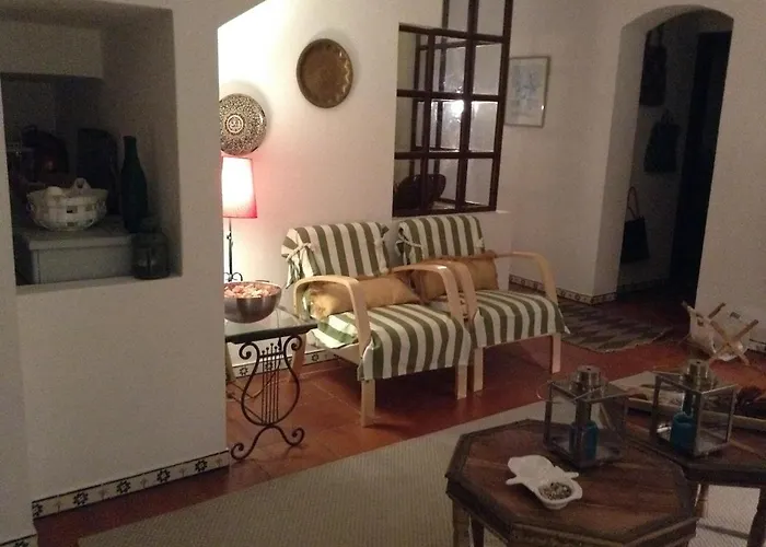 Holiday home With Garden And Pool